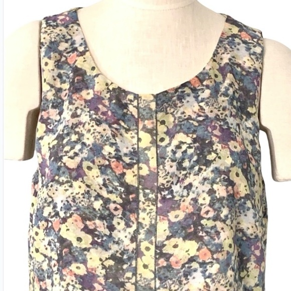 cAbi Springtime Watercolor Floral Sleeveless Layered Lined Blouse Sz M #245J - Picture 6 of 9